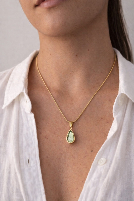 Drop Necklace