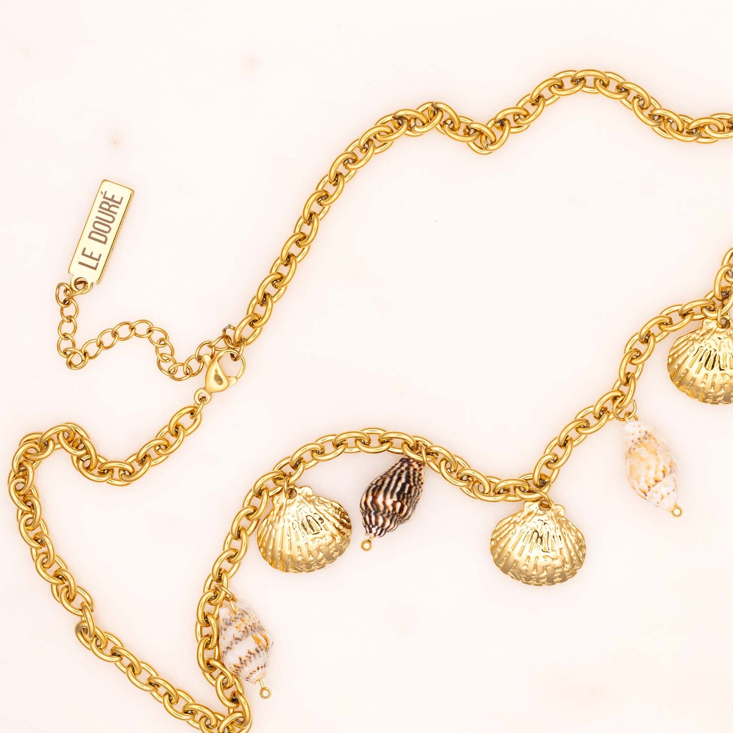 illa Necklace