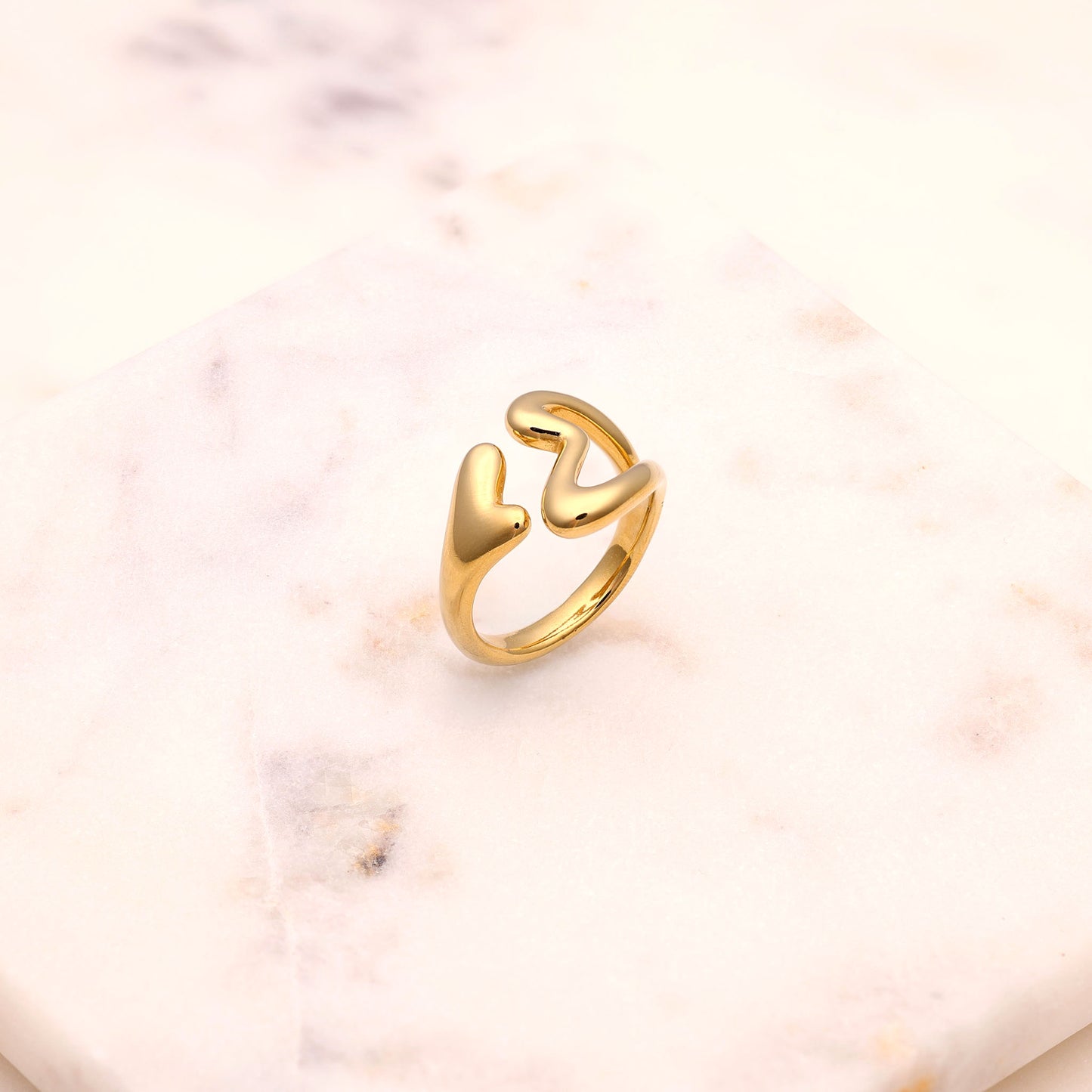 Hayat Ring