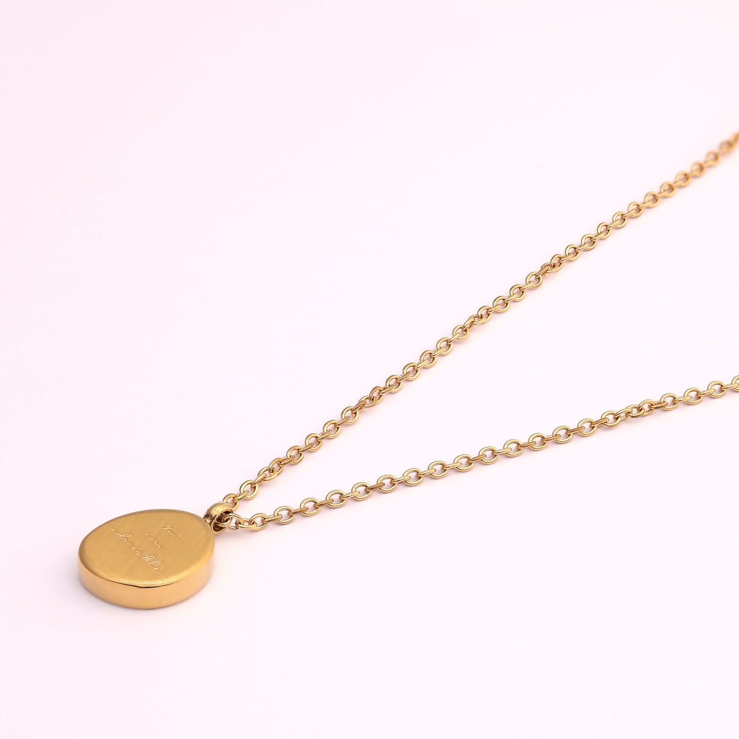 Invinci Necklace