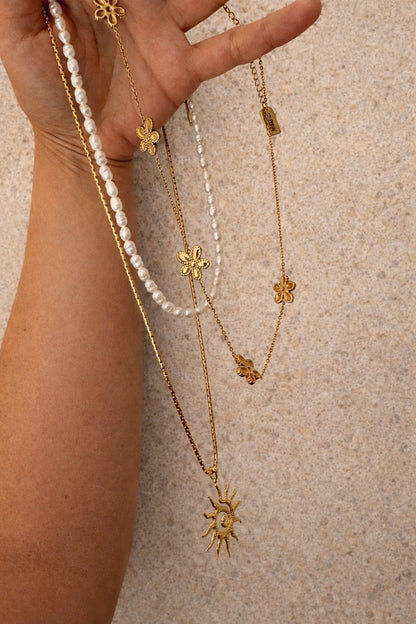Perlume Necklace
