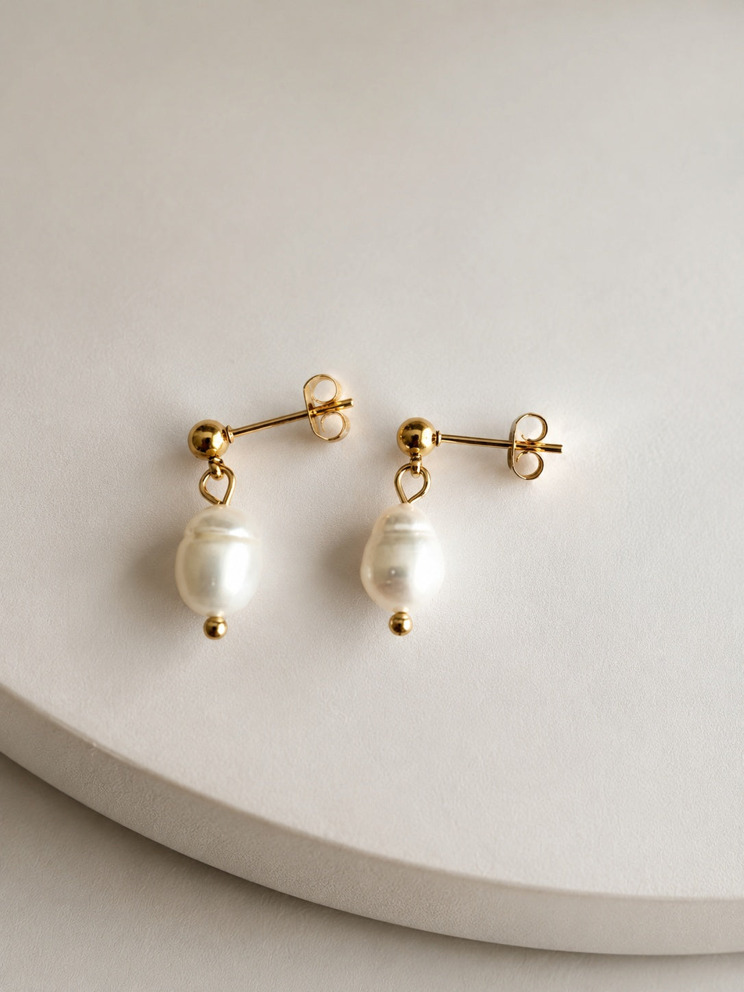 Nacre Earrings