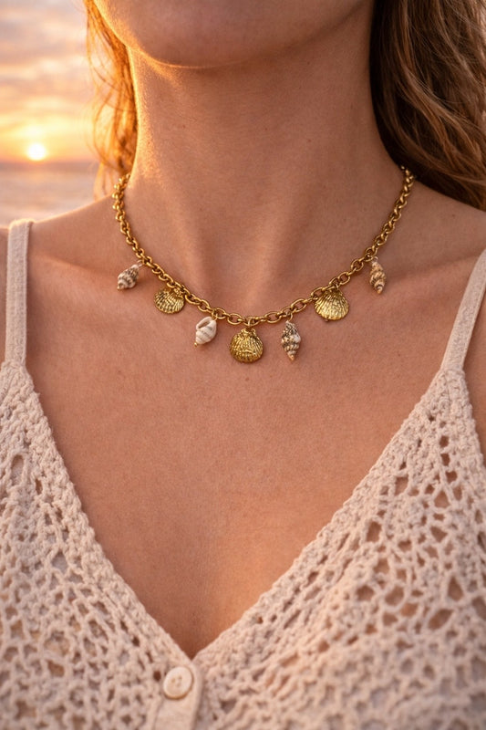 illa Necklace