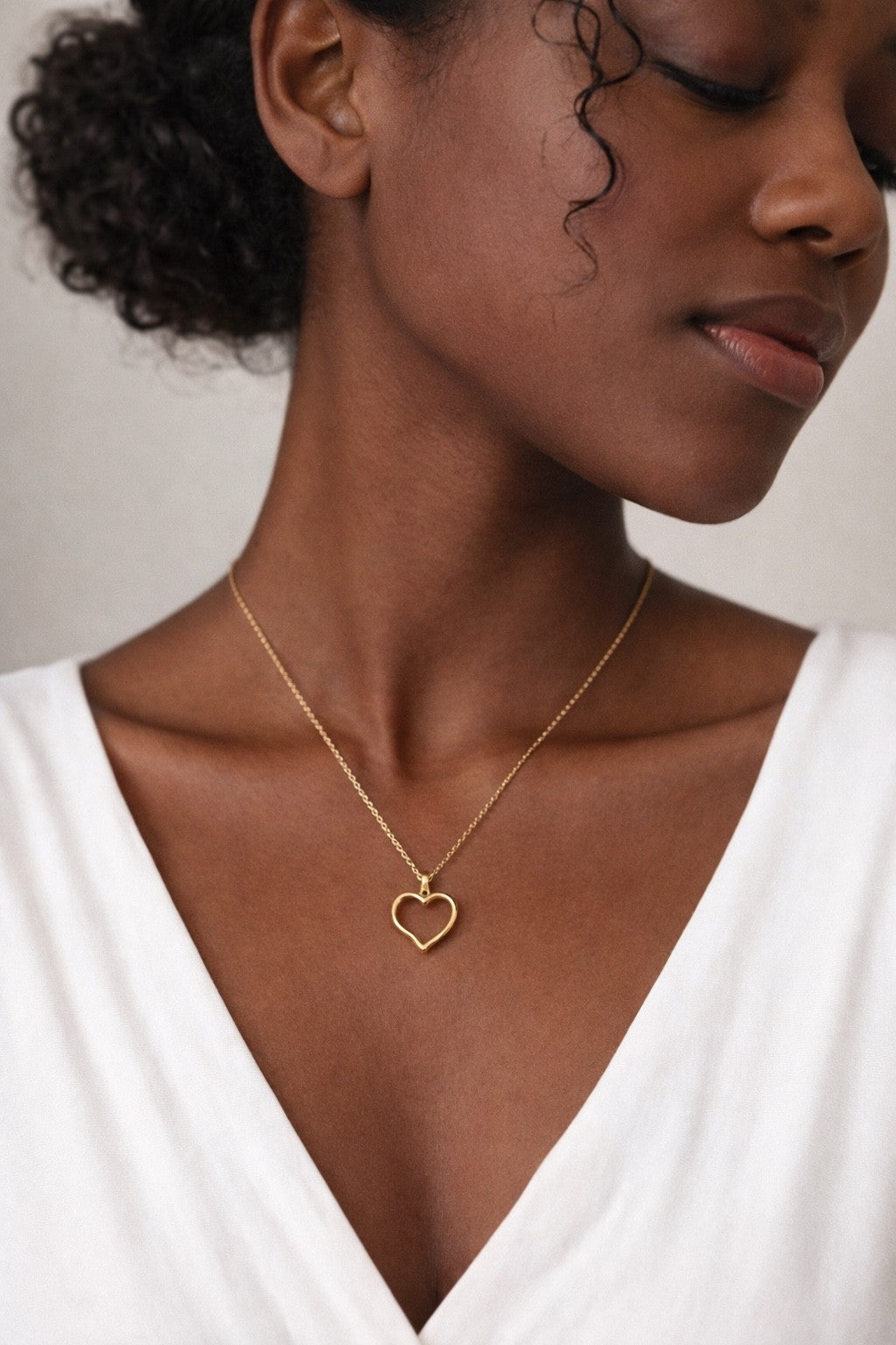 Amour Necklace