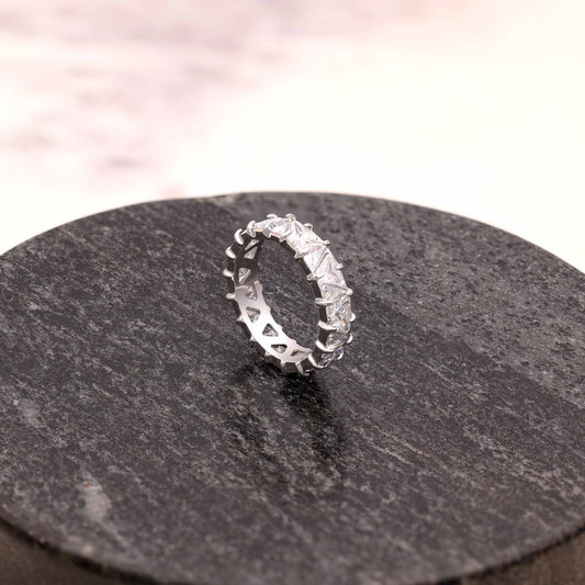 Gleam Ring