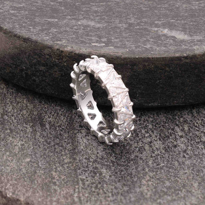 Gleam Ring