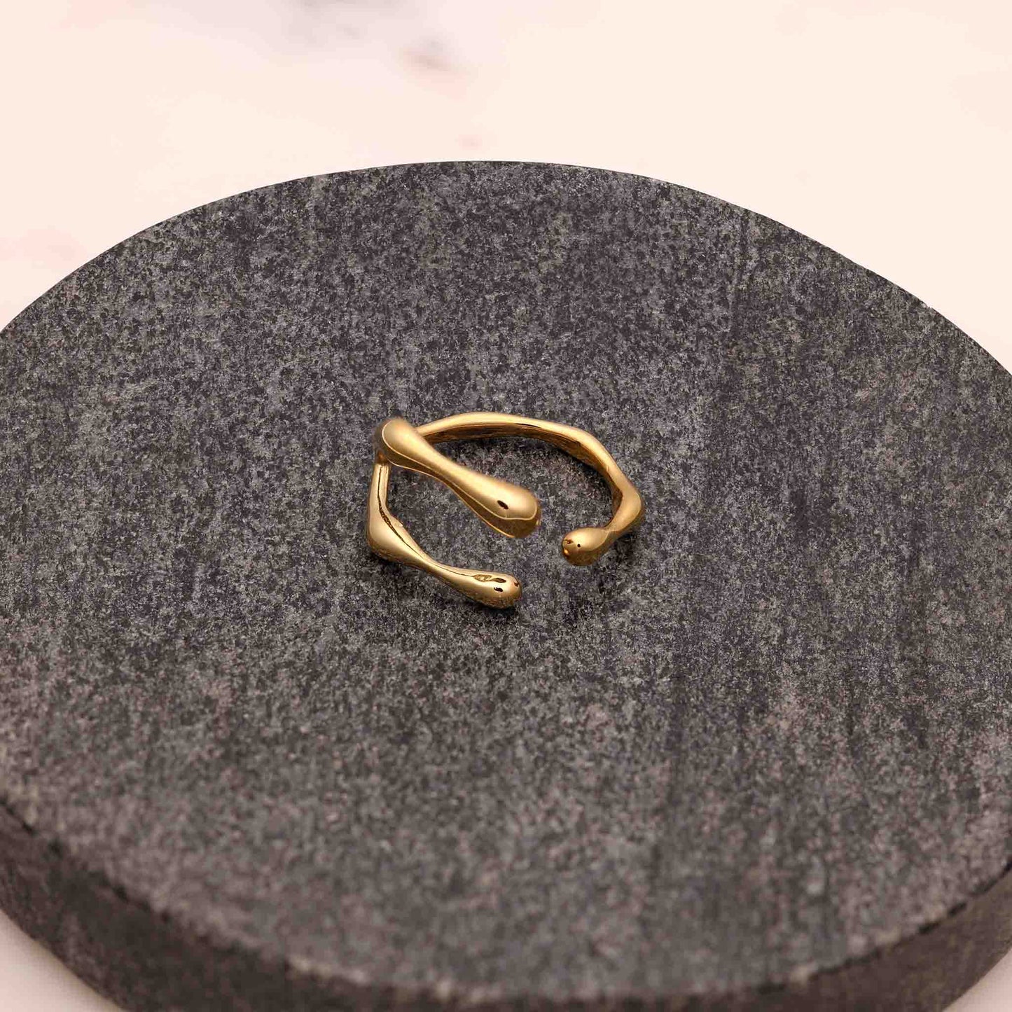Calin Ring