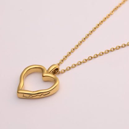 Amour Necklace