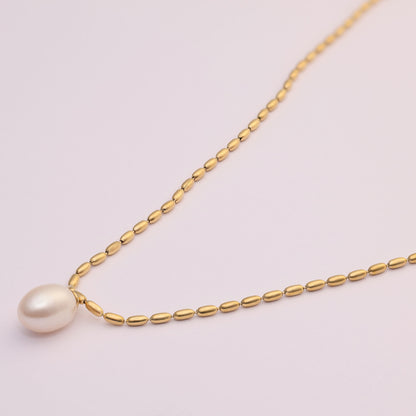 Persian glow Necklace